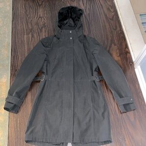 Kirkland signature raincoat jacket size small s black